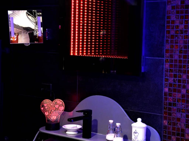 Une Parenthèse pour Deux - Chambre Rouge Passion - Love’nSpa - weekend en amoureux, love rooms avec spa ou jacuzzi privatif