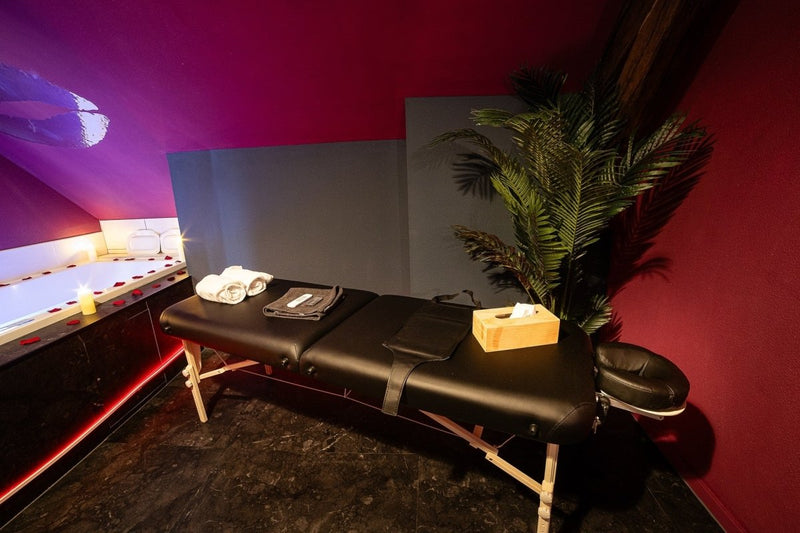 Urban Spa - 3 nuances de plaisir - Love’nSpa - weekend en amoureux, love rooms avec spa ou jacuzzi privatif