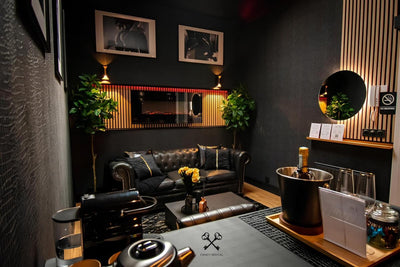 VELVET & LEATHER Loveroom - Secretroom - Sauna balnéo cinéma | par Fancy Rental - Love’nSpa - weekend en amoureux, love rooms avec spa ou jacuzzi privatif