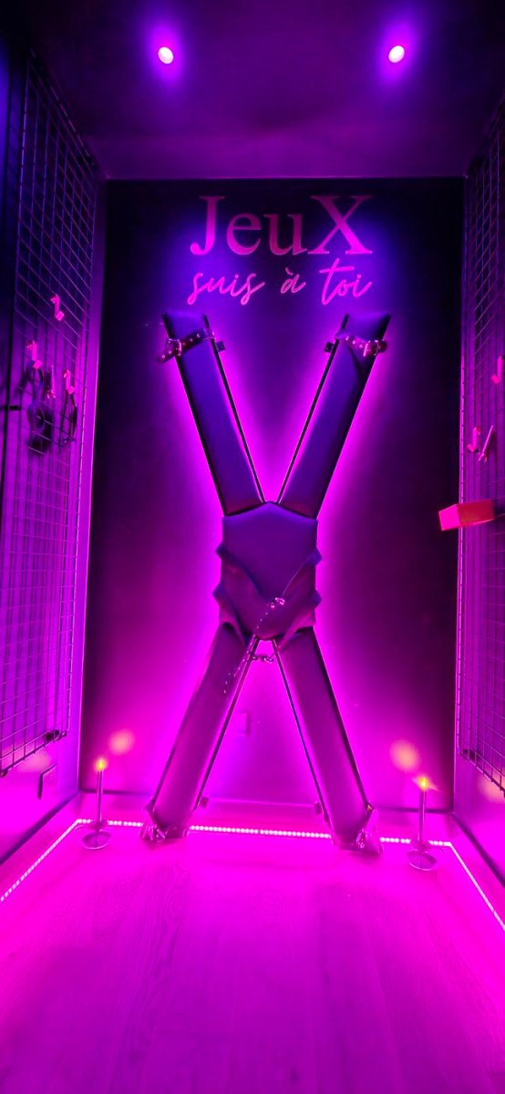 Villa Close - Brive - Love’nSpa - weekend en amoureux, love rooms avec spa ou jacuzzi privatif3 de Villa Close - Brive
