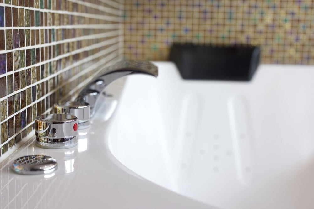 VIP Paris Yacht hôtel - Suite Orient - Love’nSpa - weekend en amoureux, love rooms avec spa ou jacuzzi privatif11 de VIP Paris Yacht hôtel - Suite Orient
