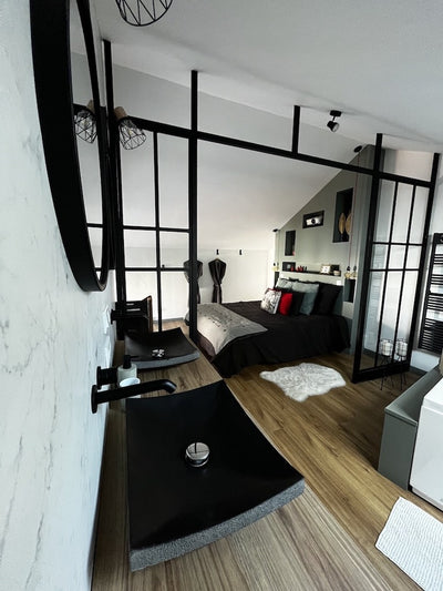 Entre nous - Le Maréchal - Love’nSpa - weekend en amoureux, love rooms avec spa ou jacuzzi privatif
