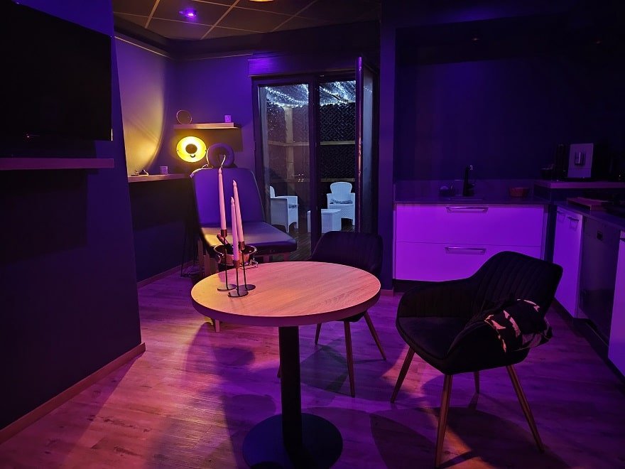 Aérogites Chambley - Love’nSpa - weekend en amoureux, love rooms avec spa ou jacuzzi privatif4 de Aérogites Chambley
