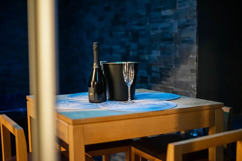 Appartosé - Love’nSpa - weekend en amoureux, love rooms avec spa ou jacuzzi privatif6 de L'AppartOsé - Aix les Bains
