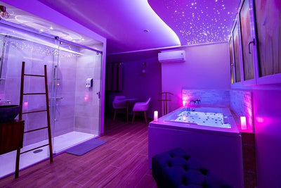 Au Temps des Cerises - Le Bougainvillier - Love’nSpa - weekend en amoureux, love rooms avec spa ou jacuzzi privatif