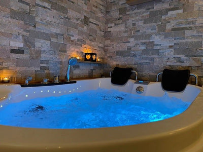 Aux 3 Glands - Nature & Spa - Love’nSpa - weekend en amoureux, love rooms avec spa ou jacuzzi privatif