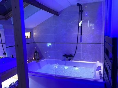 Bulles et belle étoile - Love’nSpa - weekend en amoureux, love rooms avec spa ou jacuzzi privatif