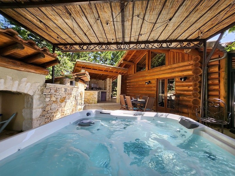 Cabane de Rêve - Love’nSpa - weekend en amoureux, love rooms avec spa ou jacuzzi privatif