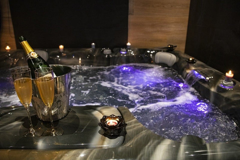 Calinsia - Love’nSpa - weekend en amoureux, love rooms avec spa ou jacuzzi privatif