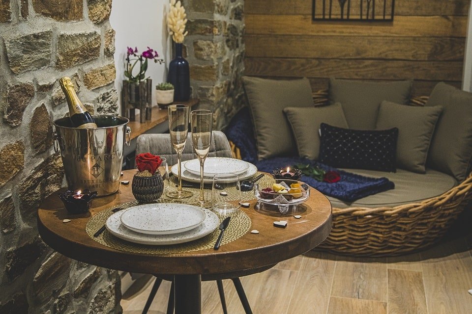 Calinsia - Love’nSpa - weekend en amoureux, love rooms avec spa ou jacuzzi privatif9 de Calinsia
