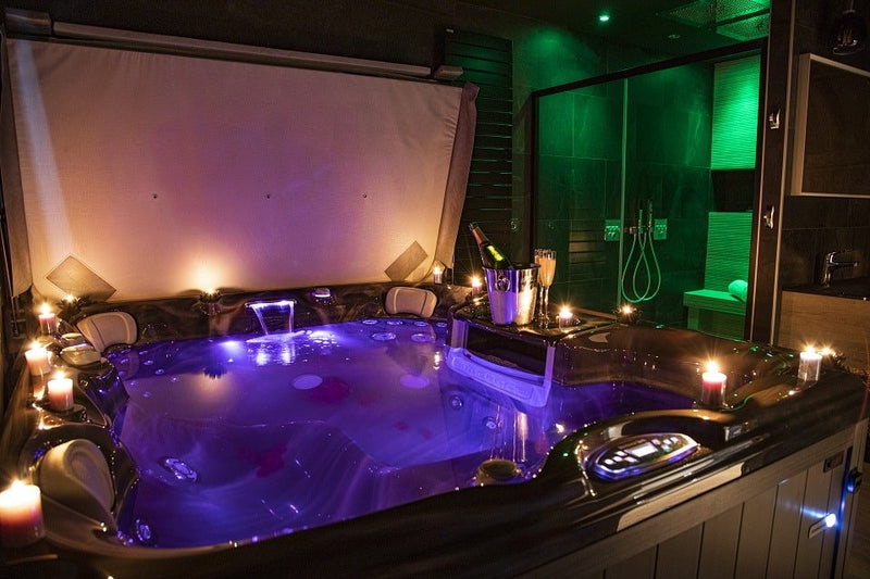 Calinsia - Love’nSpa - weekend en amoureux, love rooms avec spa ou jacuzzi privatif