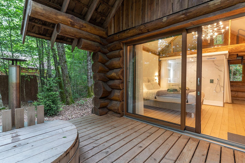 Le Moulin de la Jarousse - Chalet Suite et Spa - Love’nSpa - weekend en amoureux, love rooms avec spa ou jacuzzi privatif
