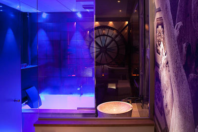Hôtel design secret de Paris - Chambre musée d’Orsay - Love’nSpa - weekend en amoureux, love rooms avec spa ou jacuzzi privatif