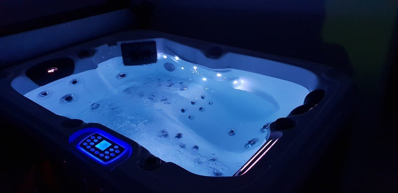 Chateau Duo - SUITE CHAPELLE ROMANTIQUE - Love’nSpa - weekend en amoureux, love rooms avec spa ou jacuzzi privatif