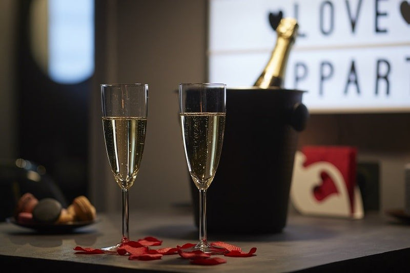 Crystal Love Appart - Love’nSpa - weekend en amoureux, love rooms avec spa ou jacuzzi privatif