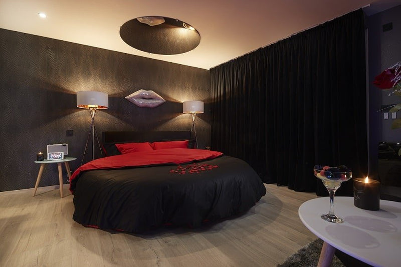Crystal Love Appart - Love’nSpa - weekend en amoureux, love rooms avec spa ou jacuzzi privatif