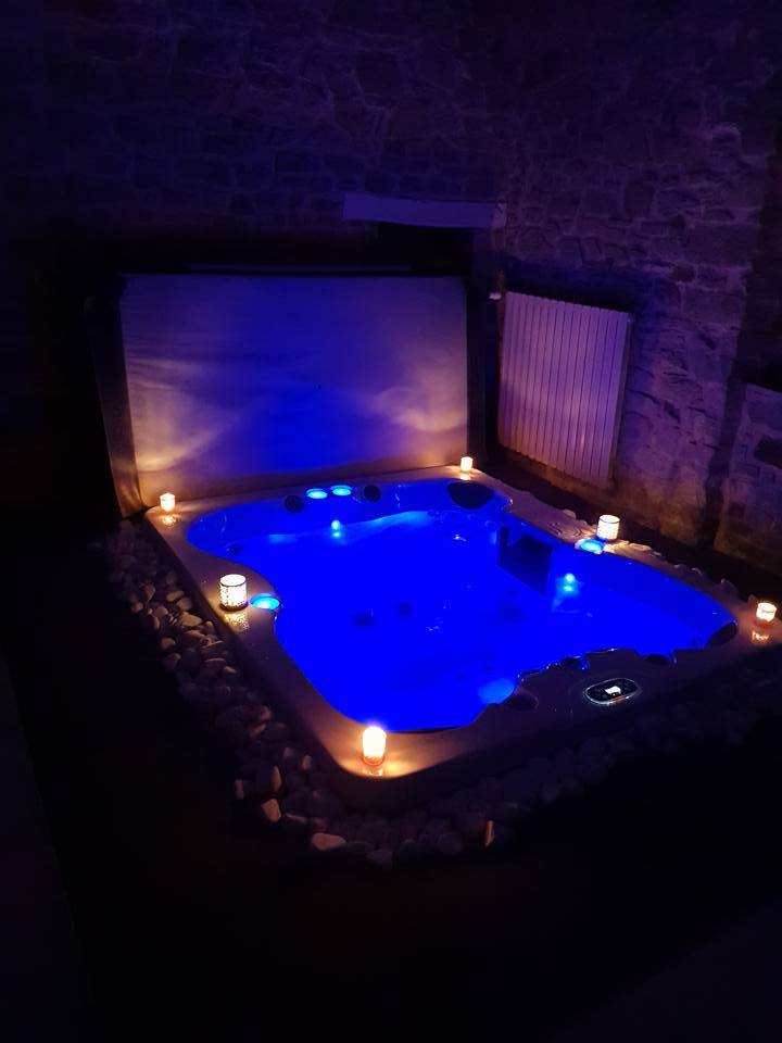 Des Anges et des Bulles - Love’nSpa - weekend en amoureux, love rooms avec spa ou jacuzzi privatif
