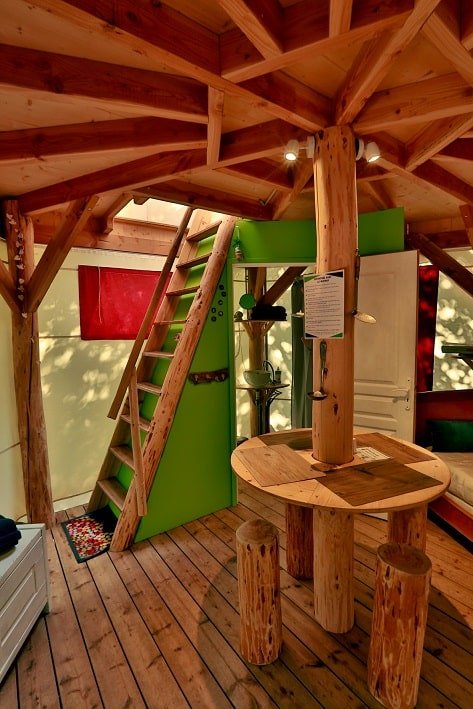 Domaine de la tuilière - Wigwam perché avec Spa privatif - Love’nSpa - weekend en amoureux, love rooms avec spa ou jacuzzi privatif4 de Domaine de la tuilière - Wigwam perché avec Spa privatif
