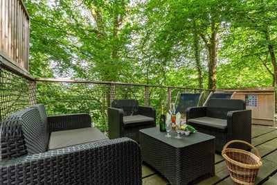 Domaine des Vaulx - Cabane Lov'nid spa - Love’nSpa - weekend en amoureux, love rooms avec spa ou jacuzzi privatif