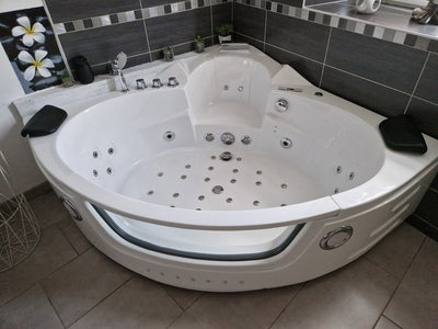 Duo Spa - Appartement lit suspendu - Love’nSpa - weekend en amoureux, love rooms avec spa ou jacuzzi privatif