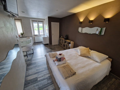 Duo Spa - Appartement Romantique - Love’nSpa - weekend en amoureux, love rooms avec spa ou jacuzzi privatif