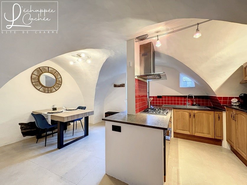 Echappée Cachée - Love’nSpa - weekend en amoureux, love rooms avec spa ou jacuzzi privatif10 de Echappée Cachée
