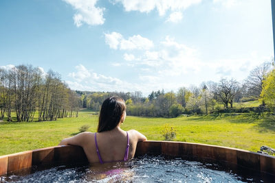 Écrin D'Auvergne - Lodge SPA ESCAPADE - Love’nSpa - weekend en amoureux, love rooms avec spa ou jacuzzi privatif