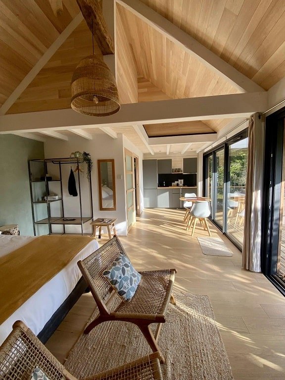 Écrin D'Auvergne - Lodge SPA SONGE - Love’nSpa - weekend en amoureux, love rooms avec spa ou jacuzzi privatif4 de Écrin D'Auvergne - Lodge SPA SONGE
