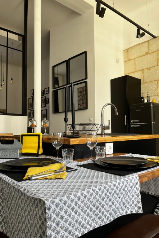 ENTRE NOUS - LA POSTE - Love’nSpa - weekend en amoureux, love rooms avec spa ou jacuzzi privatif4 de ENTRE NOUS - LA POSTE
