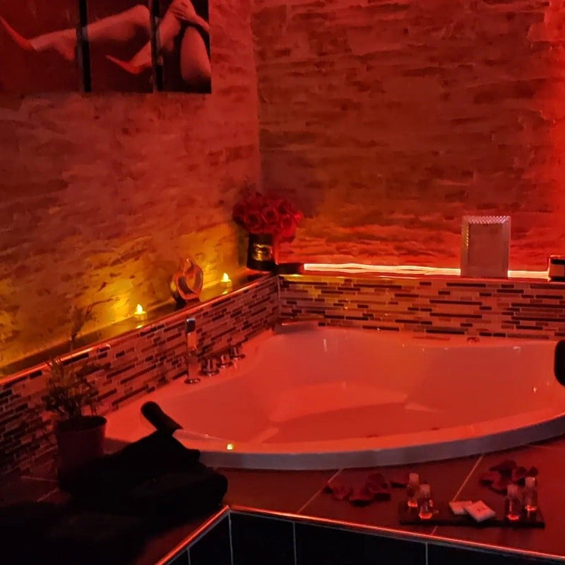 Escapade Glamour - Love’nSpa - weekend en amoureux, love rooms avec spa ou jacuzzi privatif2 de Escapade Glamour
