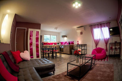 Étoiles de Provence - Suite PASSION - Love’nSpa - weekend en amoureux, love rooms avec spa ou jacuzzi privatif