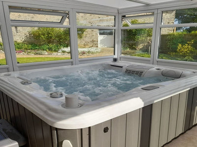 Gîte 53 Nuances - Love’nSpa - weekend en amoureux, love rooms avec spa ou jacuzzi privatif