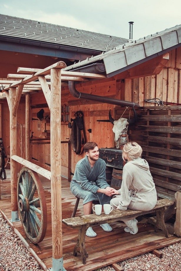 Gîte La Patte Nordic - Le Saloon & Spa - Love’nSpa - weekend en amoureux, love rooms avec spa ou jacuzzi privatif