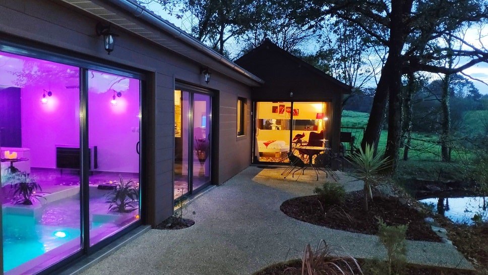 Gîte Le Cocon - Love’nSpa - weekend en amoureux, love rooms avec spa ou jacuzzi privatif2 de Gîte Le Cocon
