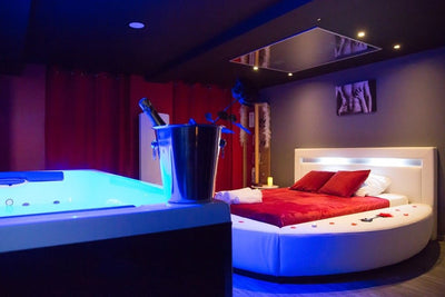 Gîte Love Dream - Love’nSpa - weekend en amoureux, love rooms avec spa ou jacuzzi privatif