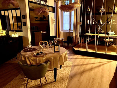 Kastell Ô fil de l’eau - Suite KassiÔpée - Love’nSpa - weekend en amoureux, love rooms avec spa ou jacuzzi privatif