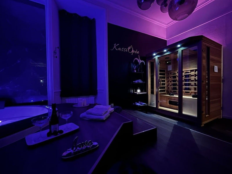 Kastell Ô fil de l’eau - Suite KassiÔpée - Love’nSpa - weekend en amoureux, love rooms avec spa ou jacuzzi privatif1 de Kastell Ô fil de l’eau - Suite KassiÔpée
