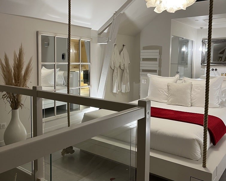 La Clé des Granges - Love’nSpa - weekend en amoureux, love rooms avec spa ou jacuzzi privatif2 de La Clé des Granges
