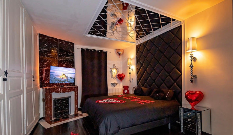 La Duchesse 1976 - Love’nSpa - weekend en amoureux, love rooms avec spa ou jacuzzi privatif3 de La Duchesse 1976
