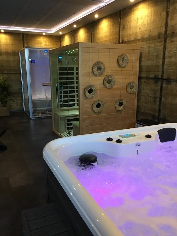 La Folie 20 Spa - Love’nSpa - weekend en amoureux, love rooms avec spa ou jacuzzi privatif8 de La Folie 20 Spa
