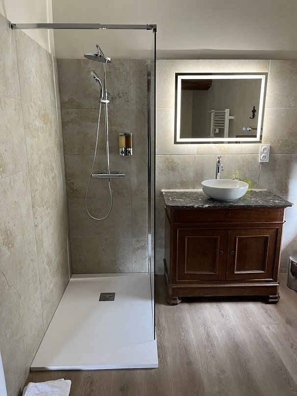 La Halte Louis XIII - Love’nSpa - weekend en amoureux, love rooms avec spa ou jacuzzi privatif4 de La Halte Louis XIII
