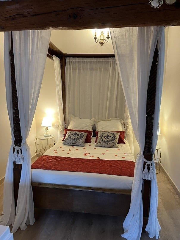 La Halte Louis XIII - Love’nSpa - weekend en amoureux, love rooms avec spa ou jacuzzi privatif2 de La Halte Louis XIII
