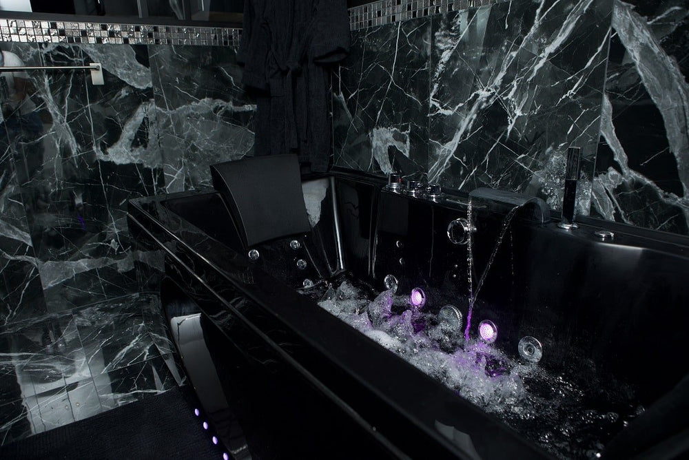 la Parenthèse - AMOUR & TENTATION - Love’nSpa - weekend en amoureux, love rooms avec spa ou jacuzzi privatif2 de PARENTHESE LOVE - AMOUR & TENTATION
