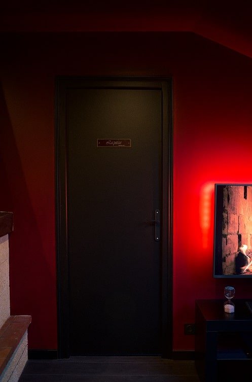 la Parenthèse - AMOUR & TENTATION - Love’nSpa - weekend en amoureux, love rooms avec spa ou jacuzzi privatif4 de PARENTHESE LOVE - AMOUR & TENTATION
