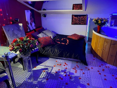 La parenthèse - Love - Love’nSpa - weekend en amoureux, love rooms avec spa ou jacuzzi privatif