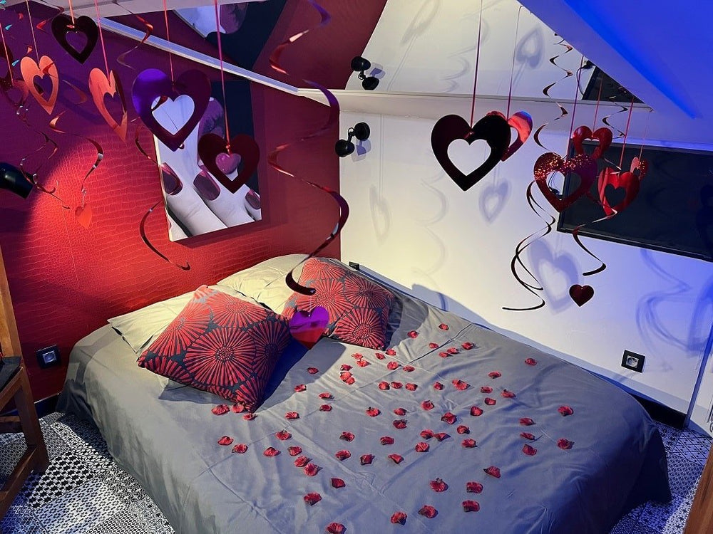 La parenthèse - Love - Love’nSpa - weekend en amoureux, love rooms avec spa ou jacuzzi privatif5 de La parenthèse - Love
