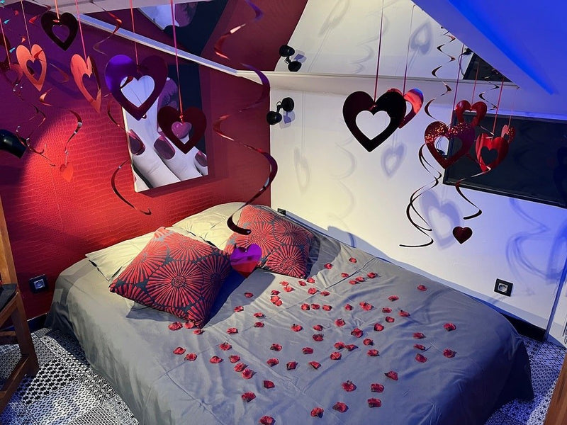 La parenthèse - Love - Love’nSpa - weekend en amoureux, love rooms avec spa ou jacuzzi privatif