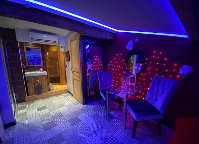 La parenthèse - Love - Love’nSpa - weekend en amoureux, love rooms avec spa ou jacuzzi privatif