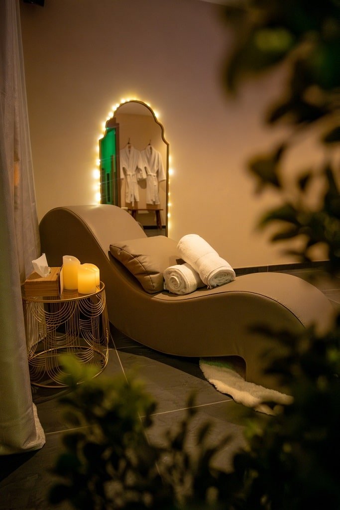 La Parenthèse Suites - La Douce - Love’nSpa - weekend en amoureux, love rooms avec spa ou jacuzzi privatif