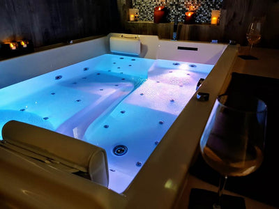La Petite Escapade - Love’nSpa - weekend en amoureux, love rooms avec spa ou jacuzzi privatif